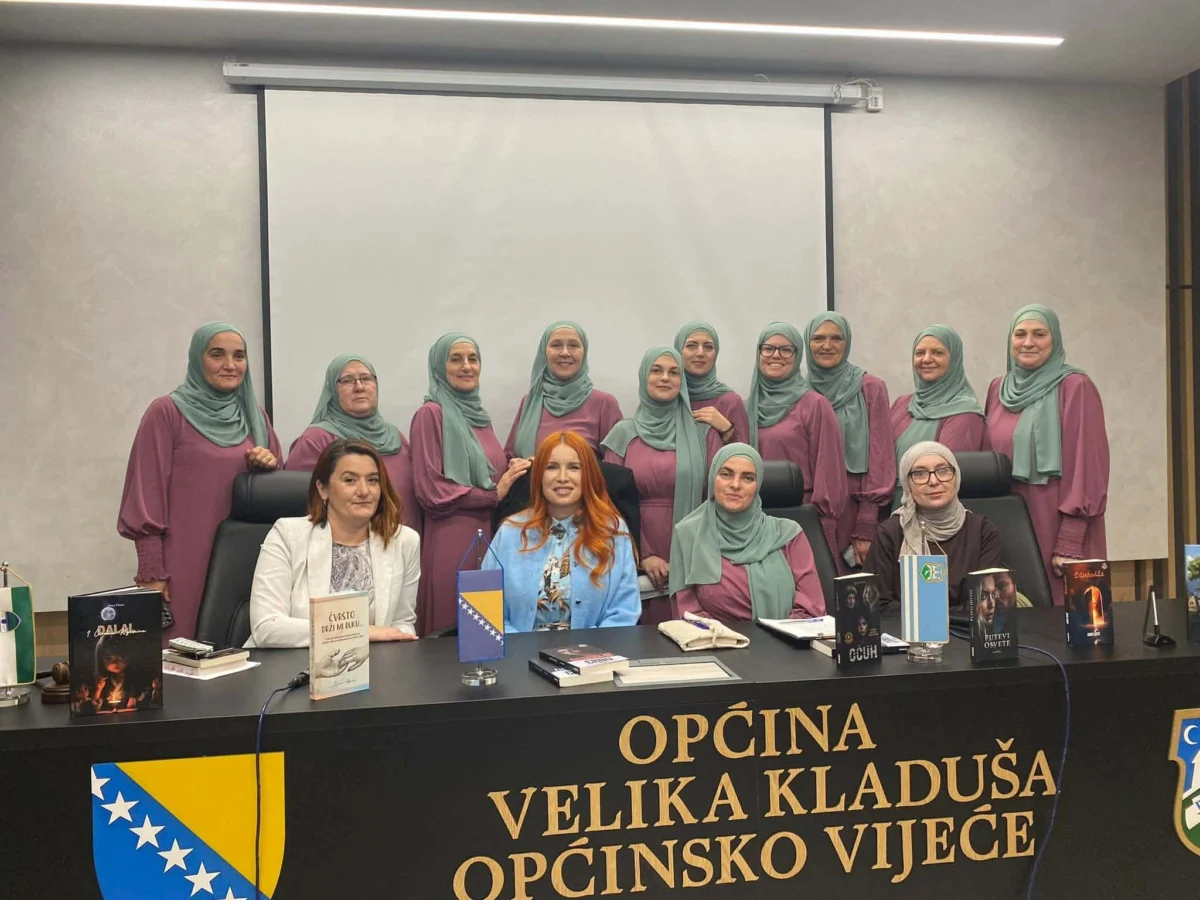 U Velikoj Kladuši uspješno promovisan drugi dio romana „Čistačica na crno“ autorice Irme Husić